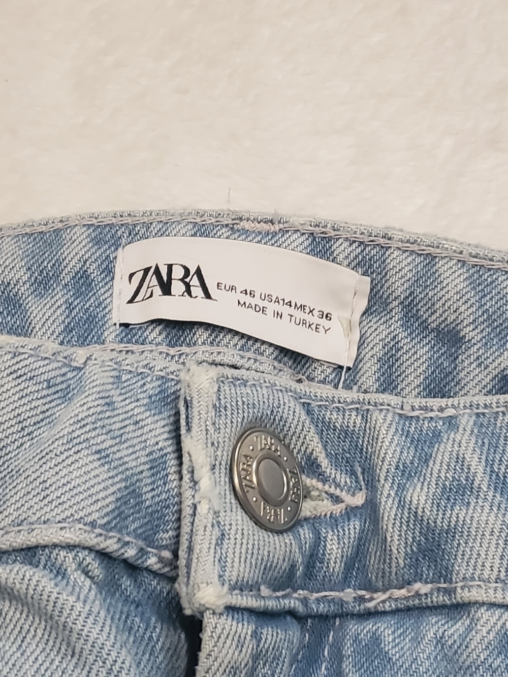 Zara NWT Light Blue Denim Jeans - Picture 3 of 6